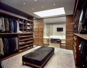 Walk-in-Closet-for-Men-Masculine-closet-design-11