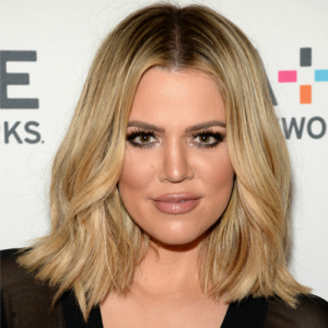 khloe-comb